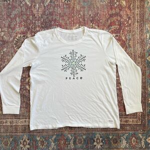 Women’s XXL Life is Good White Long Sleeve Shirt with Snowflake Peace treeDesign